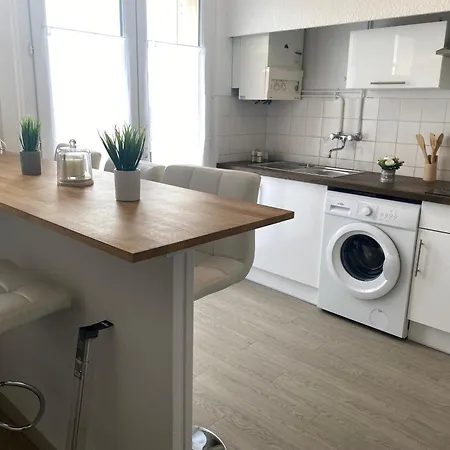 Cosy Vue Sur La Cathedrale Apartment *